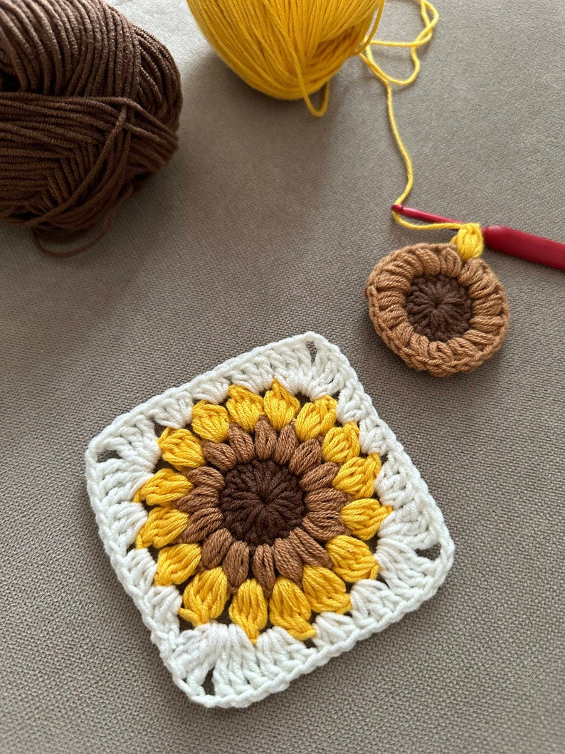 Sunflower Square - Crochet Pattern